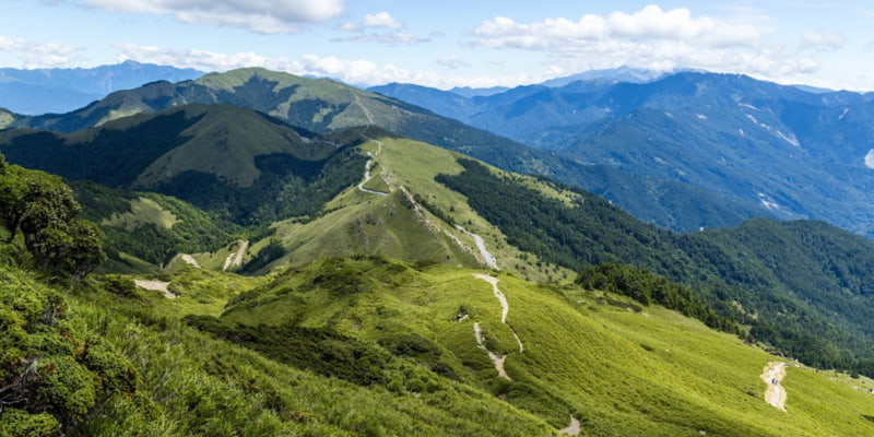 【TOP６合歡山住宿推薦排行榜】讓你獨享秘境與雲海共眠，追逐銀河的絕美基地